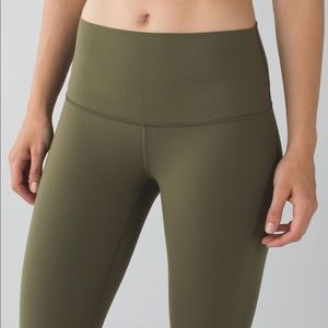 Lululemon Wunder Under Fatigue Green 8